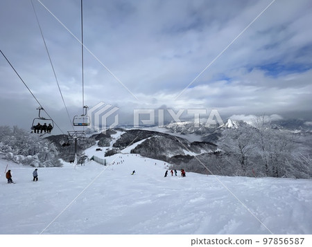 晚宴澤澤滑雪場 97856587