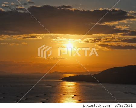 從萬葉岬看到的播磨灘夜景 97857531