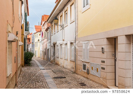 Street in Cascais 97858624