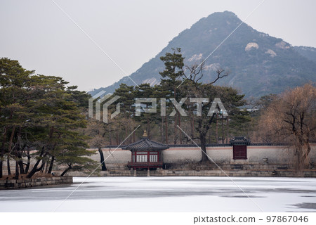 Gyeongbokgung main royal palace of the Joseon dynasty in Seoul South Korea 97867046