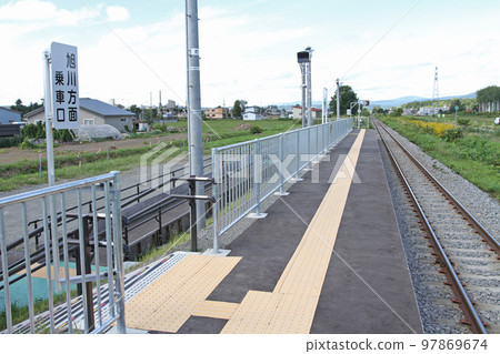 Nayoro High School Station JR Nayoro High School Station Nayoro Kouko W47 Soya Main Line Relocated and opened in March 2022 97869674