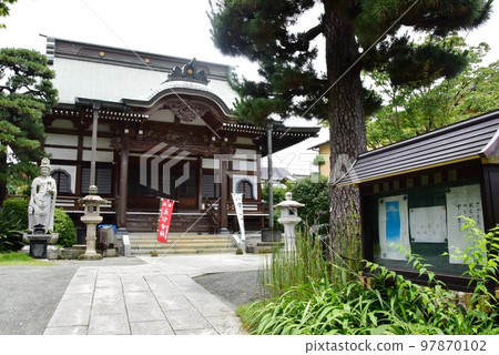 Odawara Seven Lucky Gods: Hoshinji Temple Approach and Main Hall 97870102