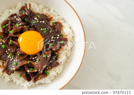 Rice with Soy-Flavoured Pork or Japanese Pork Donburi 97870113
