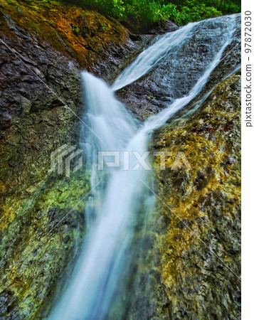 Onsen waterfall 97872030