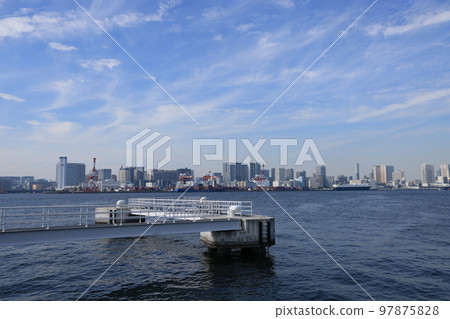 Scenery of Shinagawa Wharf seen from Aomi Kita Wharf Park, Koto Ward, Tokyo Scenery of Shinagawa Wharf seen from Aomi Kita Wharf Park, Koto Ward, Tokyo 97875828
