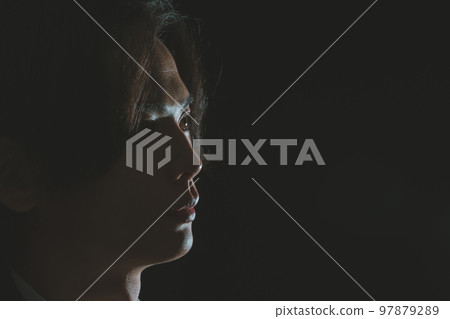 男人 男 男性 97879289
