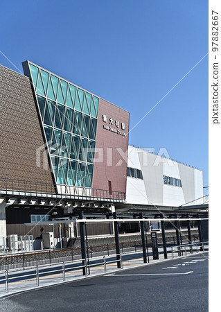 新大村站（西九州新幹線：空白背景） 97882667