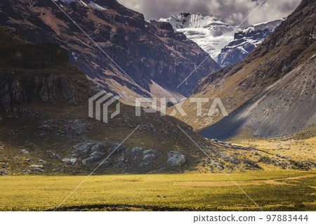 Huascaran Mountain massif in Cordillera Blanca, snowcapped Andes, Ancash, Peru Huascaran Mountain massif in Cordillera Blanca, snowcapped Andes, Ancash, Peru 97883444