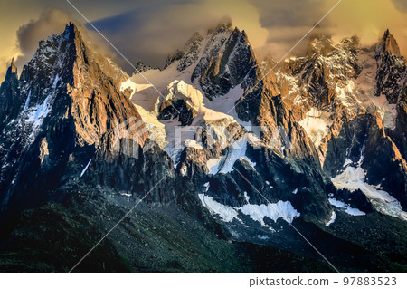 Mont Blanc massif idyllic alpine landscape countryside, Chamonix, French Alps 97883523