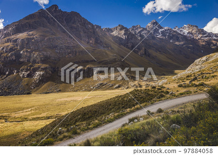 Portachuelo Road, mountain pass in Huascaran, Cordillera Blanca, Ancash, Peru Portachuelo Road, mountain pass in Huascaran, Cordillera Blanca, Ancash, Peru 97884058