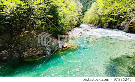 Aji Valley 97885245