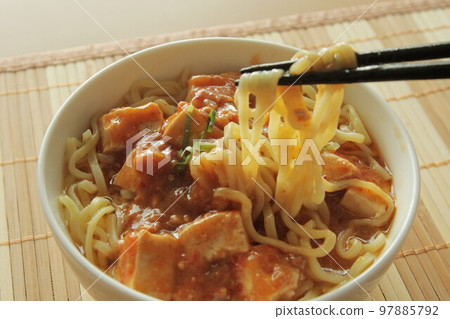 Mameen麵條 Mameen麵條 97885792