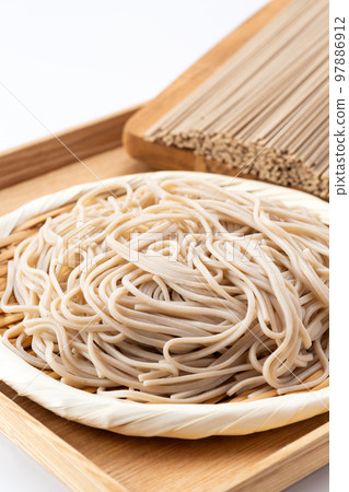煮蕎麥麵 97886912