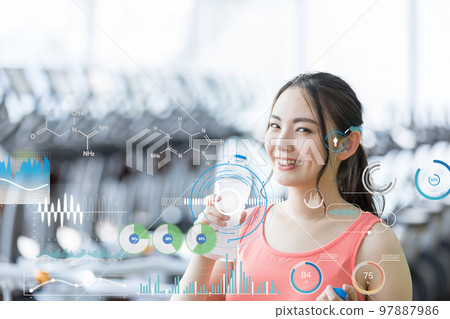 Fitness gym gym woman plastic bottle water 97887986