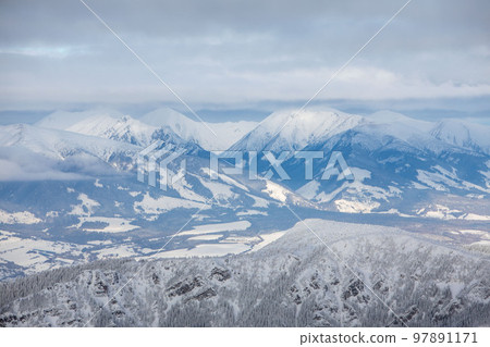 landscape panoramic view of snowed winter tatra mountains 97891171