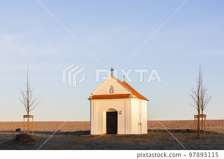small chapel in Chvalovice, Southern Moravia, Czech Republic 97893115
