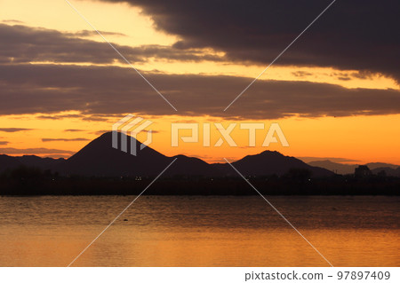 Omi Fuji sunrise Omi Fuji sunrise 97897409