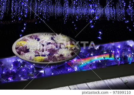 Ofuji 和 Hananezu 的合作 97899110