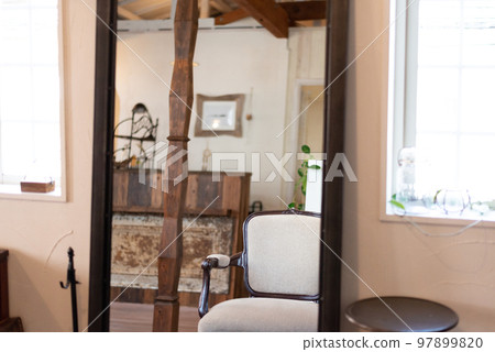 Hair salon with vintage furniture 97899820