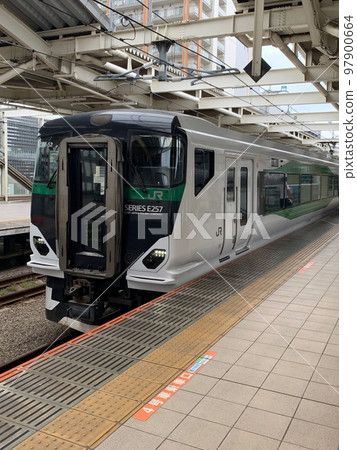 火車 電氣列車 駅 97900664