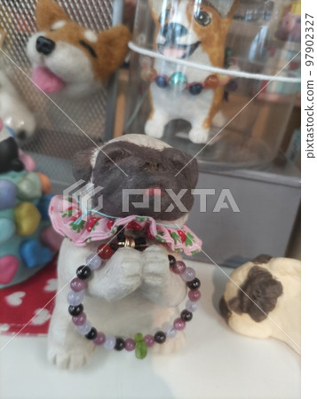 Pug Jizo 97902327