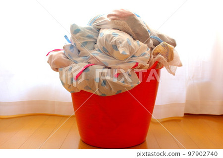 large amount of laundry 97902740