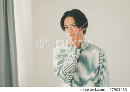 男人 男 男性 97903480
