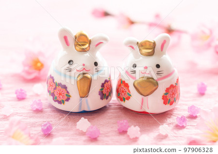 Cute Hina dolls Hinamatsuri image material 97906328