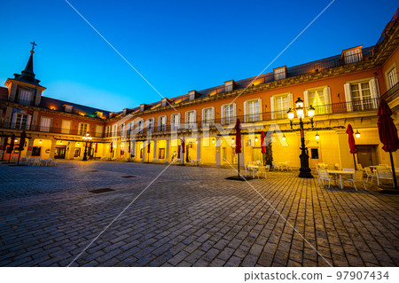 Shima Spain Village_night view 97907434