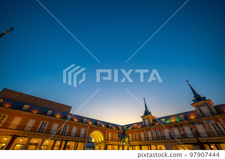 Shima Spain Village_night view Shima Spain Village_night view 97907444