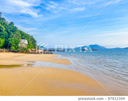 Koh Phayam beach in Ranong, Thailand Koh Phayam beach in Ranong, Thailand 97912304