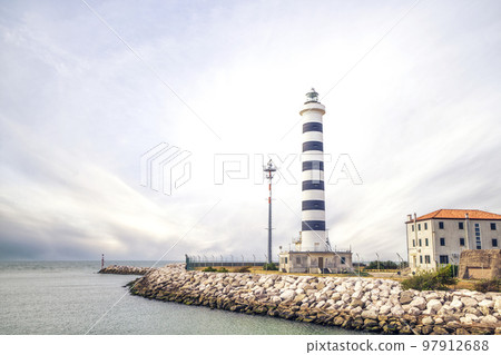 Small lighthouse in Lido de Jesolo Small lighthouse in Lido de Jesolo 97912688