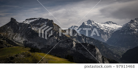 Wonderful panoramic view over the Swiss Alps 97913468