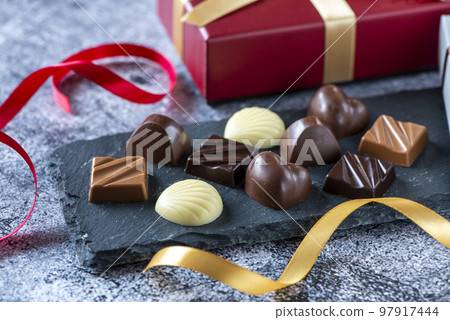 Chocolate Valentine image 97917444