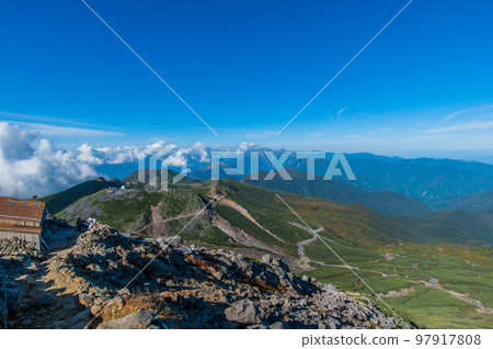 秋季登鞍乘鞍山 97917808