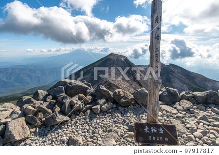 Mt. Norikura Climbing Autumn Mt. Norikura Climbing Autumn 97917817