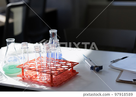 Medical experiment Science Erlenmeyer flask Medical experiment Science Erlenmeyer flask 97918589