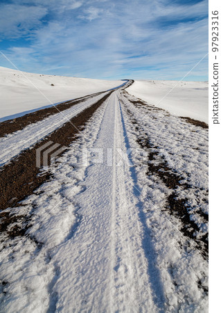 Autumn and the first snow in the mountains of north-east Iceland 97923316