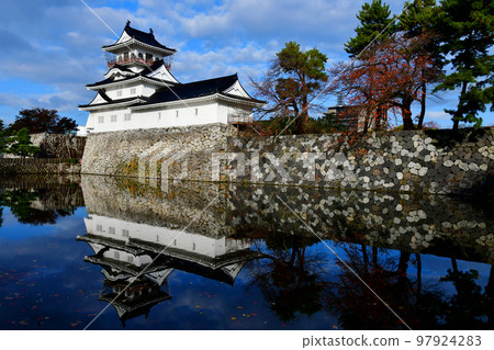 Toyama Castle Ruins Park, Toyama Castle, castle tower, stone walls, moat 97924283
