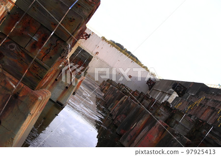 The only brick dock in Japan remaining in Uraga, Kanagawa Prefecture (Uraga Dog) The only brick dock in Japan remaining in Uraga, Kanagawa Prefecture (Uraga Dog) 97925413