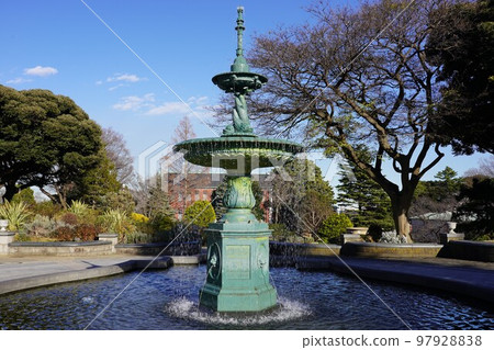 港口公園噴泉廣場山公園 97928838