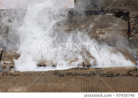 Fogging DDT spray mosquito kill for virus protect Fogging DDT spray mosquito kill for virus protect 97930746