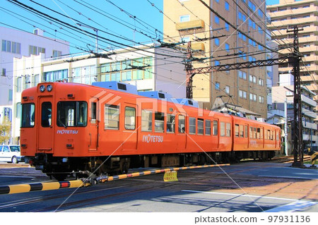 700 series train crossing Diamond Cross 97931136