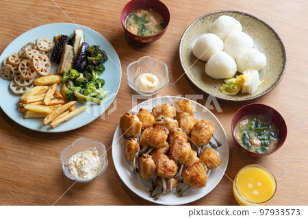 新米炸雞翅湯圓 新米炸雞翅湯圓 97933573