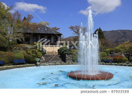 Fountains of Gora Park reflected in the blue sky Fountains of Gora Park reflected in the blue sky 97933589