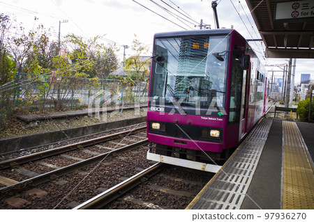 Tokyo tram 97936270