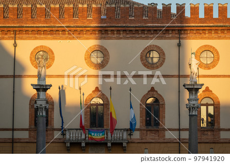 The town hall of Ravenna at sunny day The town hall of Ravenna at sunny day 97941920