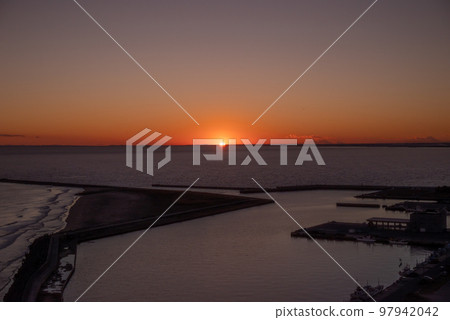 Evening view of Cape Iiokagatabe in winter Evening view of Cape Iiokagatabe in winter 97942042