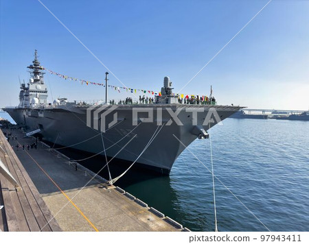 moored battleship moored battleship 97943411