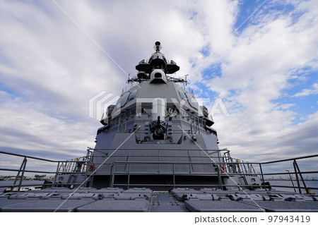 戰艦甲板 戰艦甲板 97943419